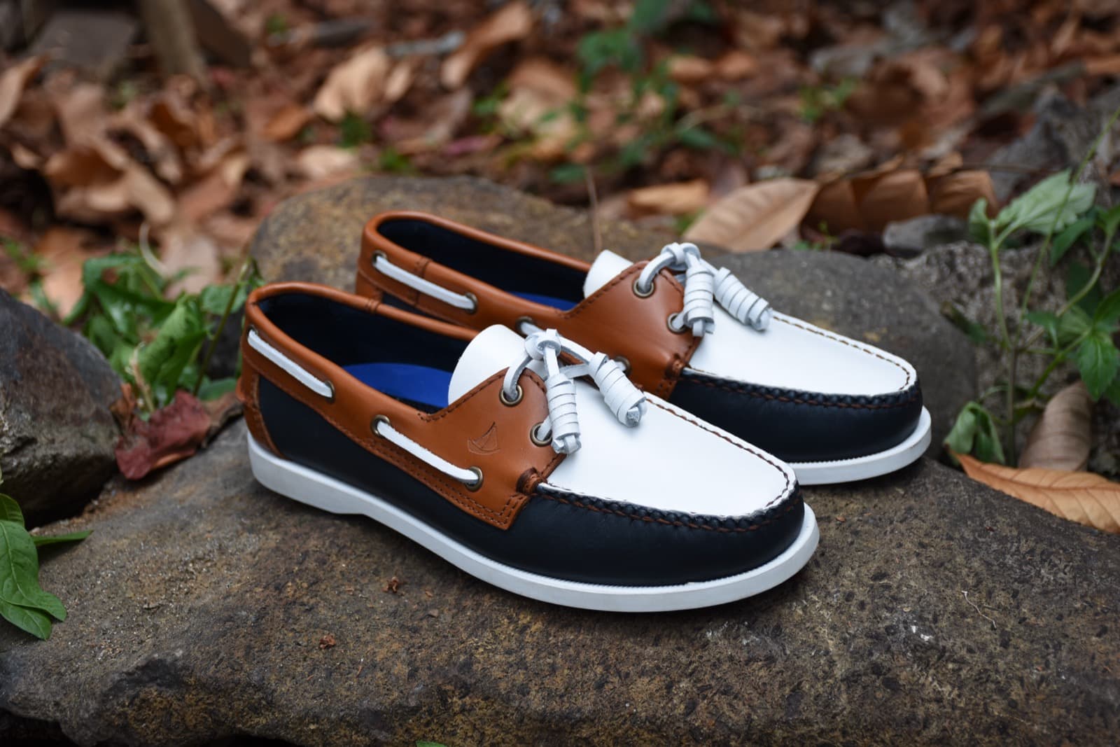 Seacrest boat shoes, two-tone